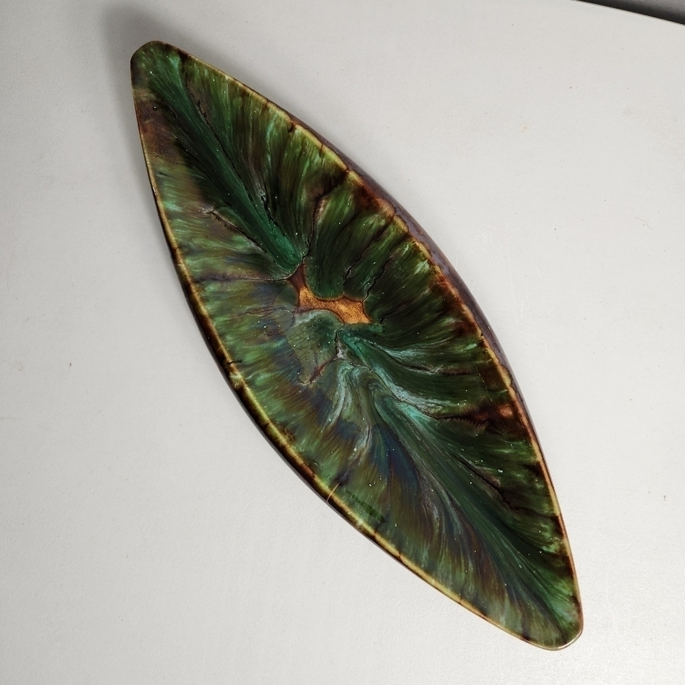 Pointed Oval Shaped Drip Glaze Trinket Dish-13.5x5"